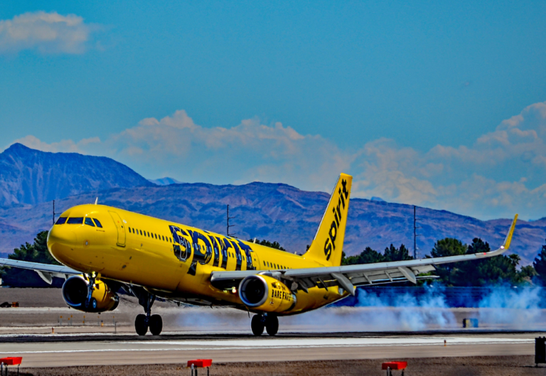 Spirit Airlines Reviews: What You Need To Know Before You Book In 2023