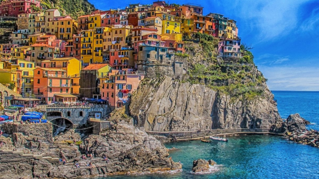 The Best Travel Guidebook for Italy: Your Complete Guide to Planning a Trip
