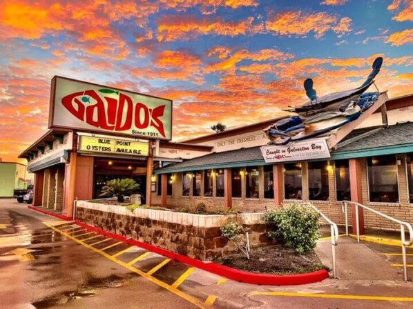 Top 15 Best Restaurants in Galveston TX (Texas)