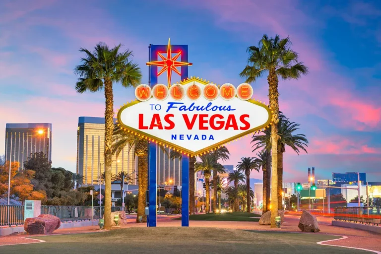 The Ultimate Vegas Travel Guide For First-Time Visitors
