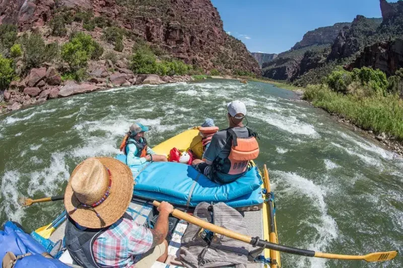 Take A Break From Life And Go Green River Rafting!