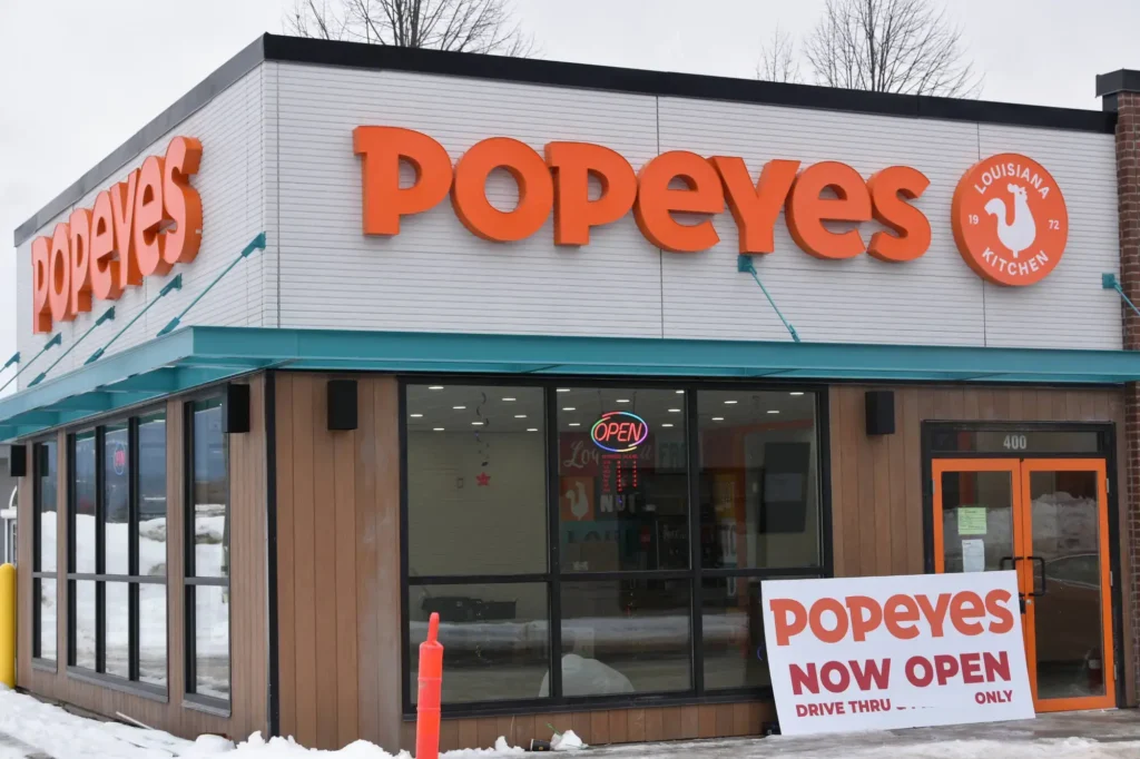 Popeyes Breakfast Hours, Menu, and Prices