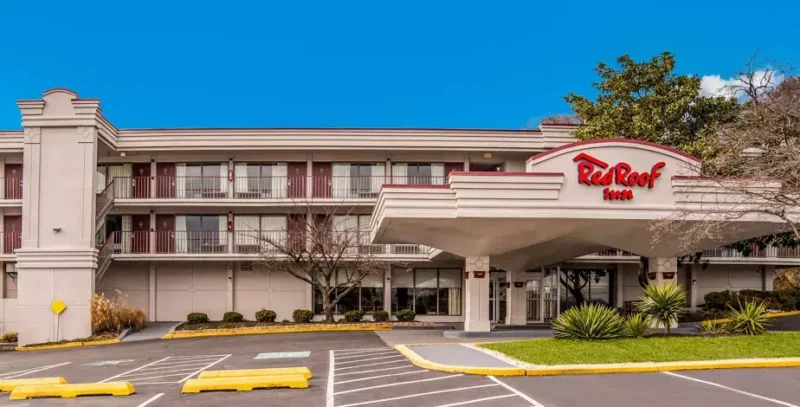 Red Roof Inn Breakfast Hours, Menu and Prices