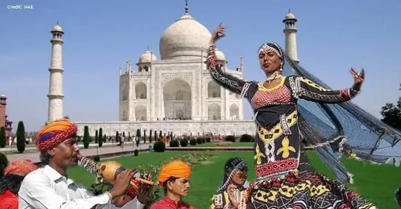 A Mesmerising Experience: Sunrise Taj Mahal Tour from Delhi