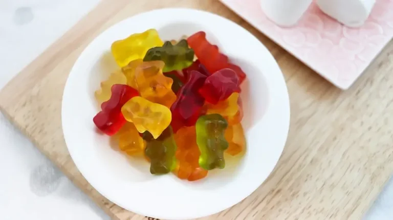6 Reasons To Read Customer Reviews Before Buying HHC Gummies Online