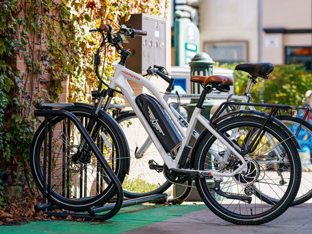 The Future of Cycling: How Electric Bikes are Revolutionizing Urban Transportation