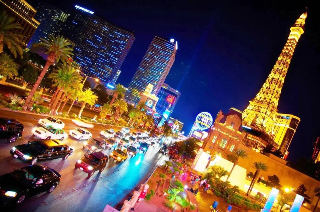 How to Experience Las Vegas in Style without Breaking the Bank