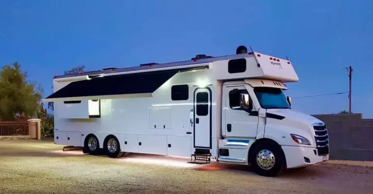 How to Ensure a Smooth Journey in Your RV