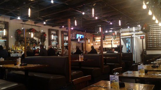 The Top 12 Restaurants in Downtown Alpharetta You Shouldn't Miss