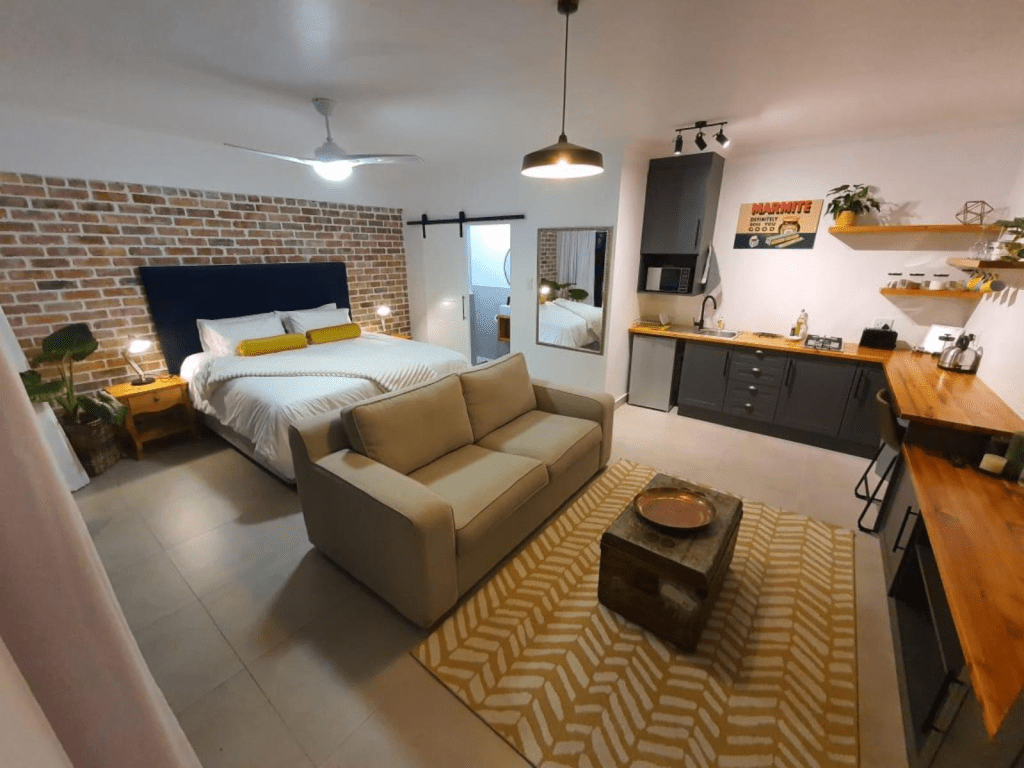 15 Cheapest Guest House in East London